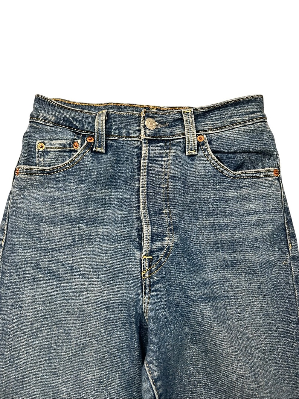 Levi’s Ribcage Boot Cut Button Fly Jeans 26/33 Women’s Denim Casual Retro - Picture 8 of 13